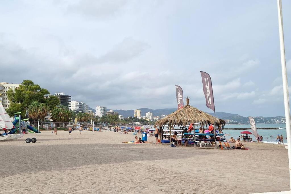 Apartamento Dos Habitaciones, Frente A La Playa, Benicassim Bagian luar foto
